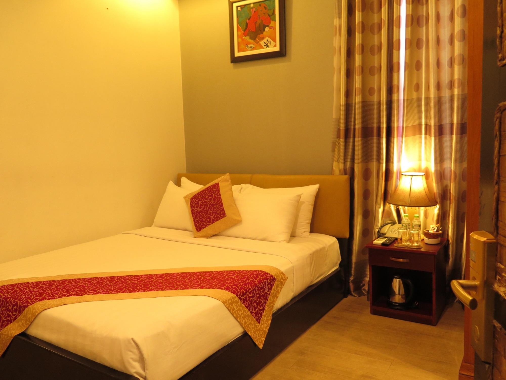 Sunflowers Hotel Airport Ho Chi Minh City Exterior photo