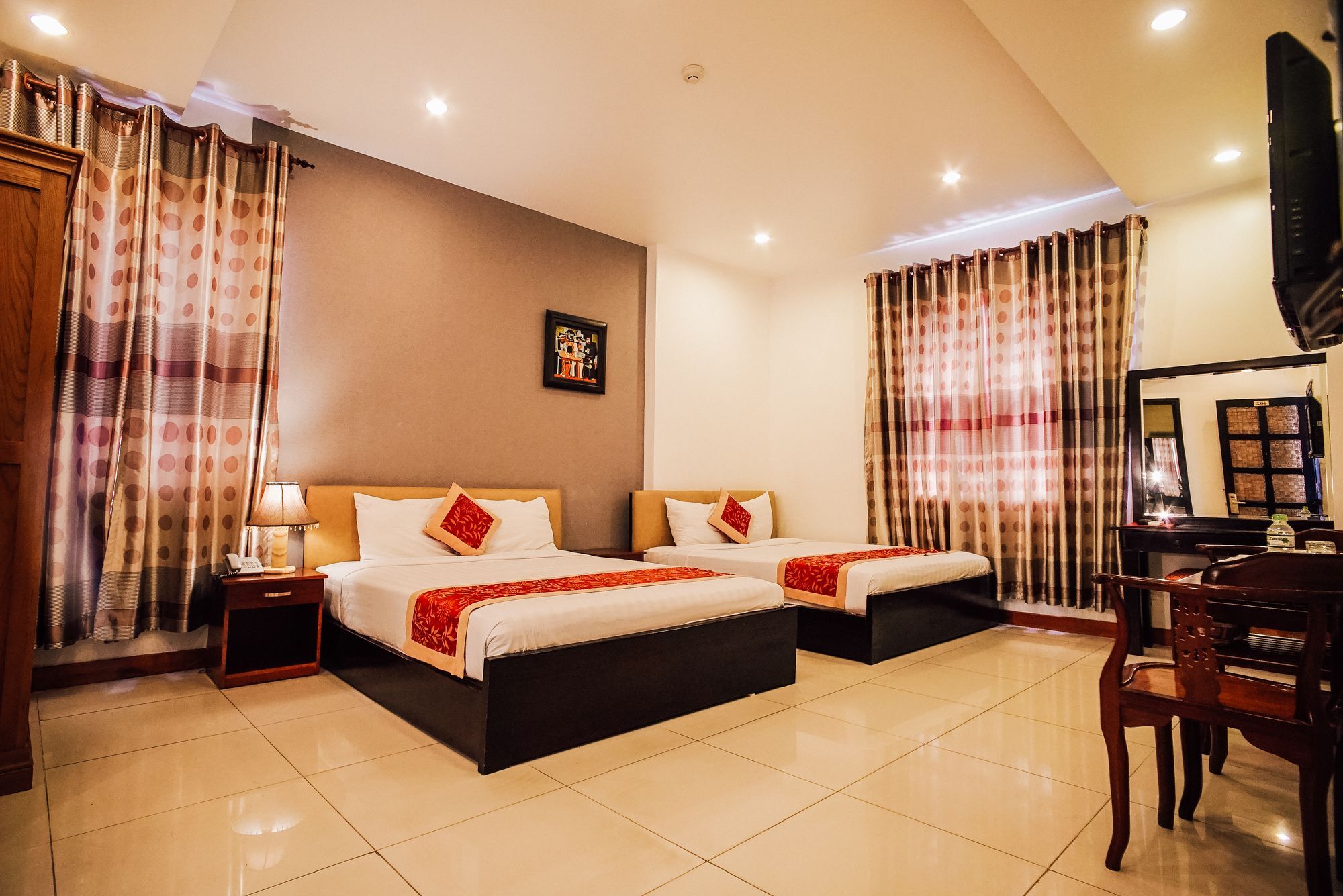 Sunflowers Hotel Airport Ho Chi Minh City Exterior photo